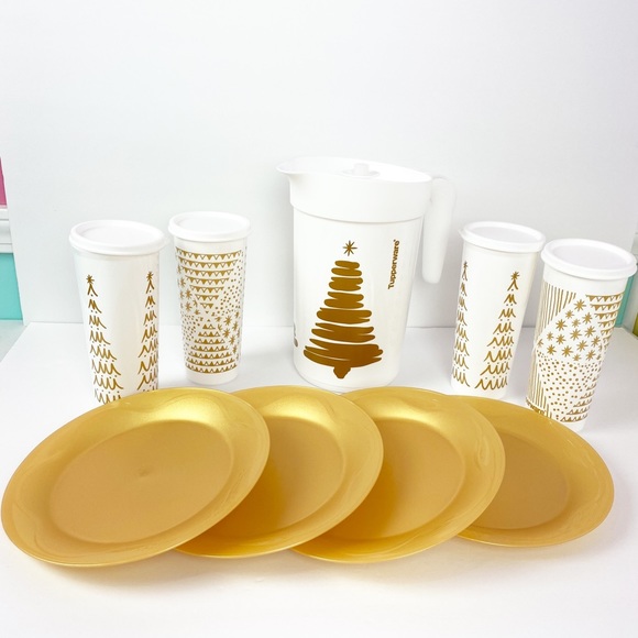 New!! Tupperware tree tidings serving set - Picture 2 of 4